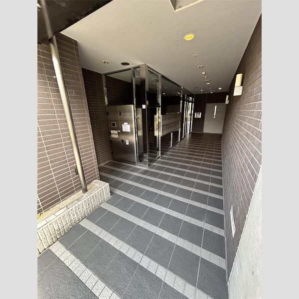 ES-Grande江坂公園の外観3枚目