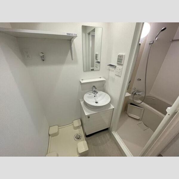 エスリードレジデンス大阪福島フロントの室内写真13枚目