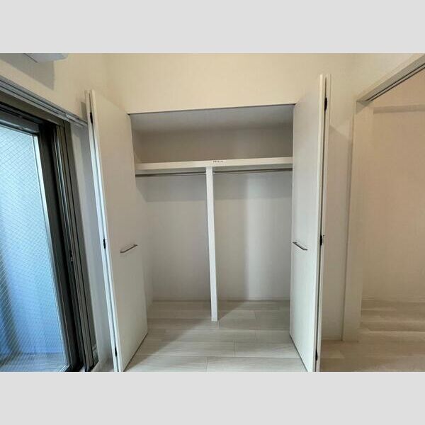 エスリードレジデンス大阪福島フロントの室内写真28枚目