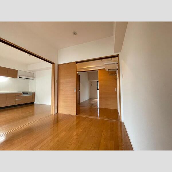 ES-Grande Umedakitaの室内写真3枚目