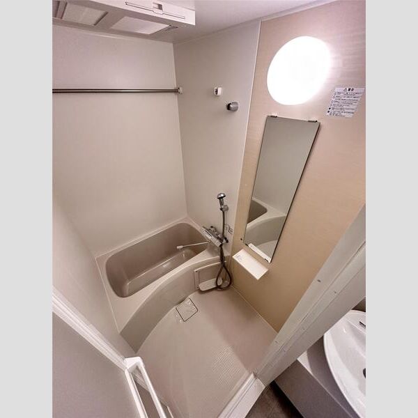 エスリードレジデンス大阪福島フロントの室内写真17枚目