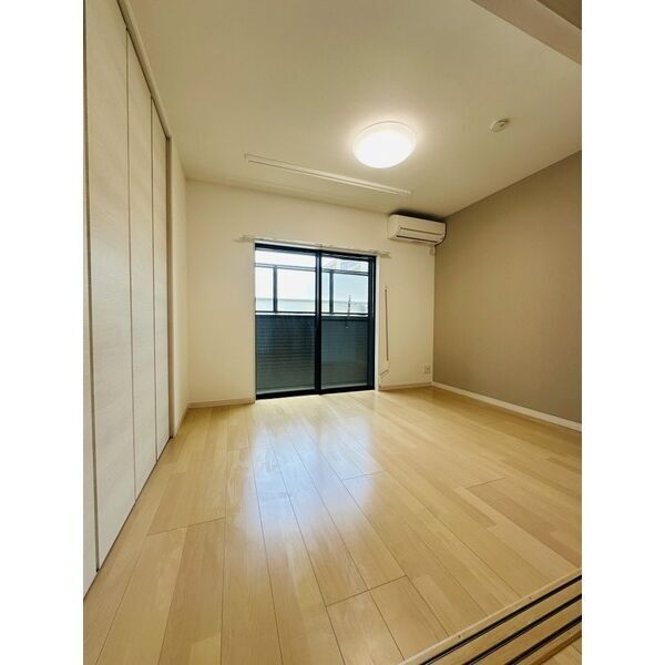 荒本フラワーレジデンスの室内写真2枚目