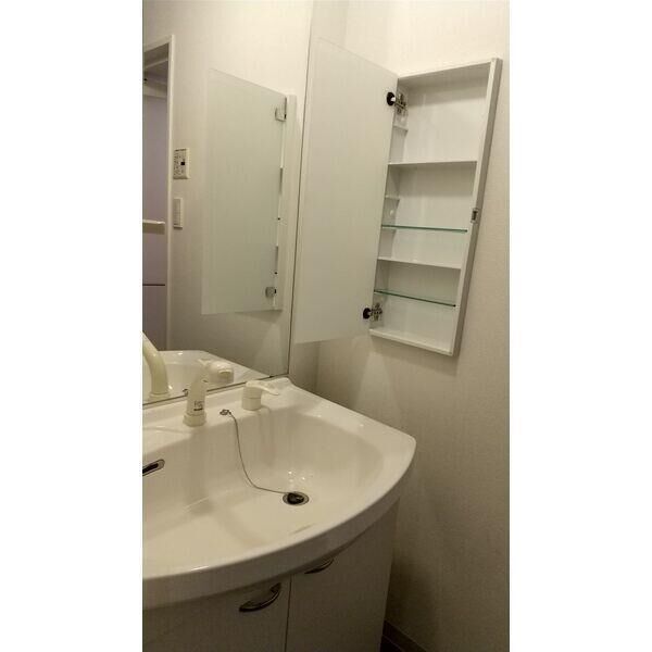 レジデンスエアポートの室内写真7枚目