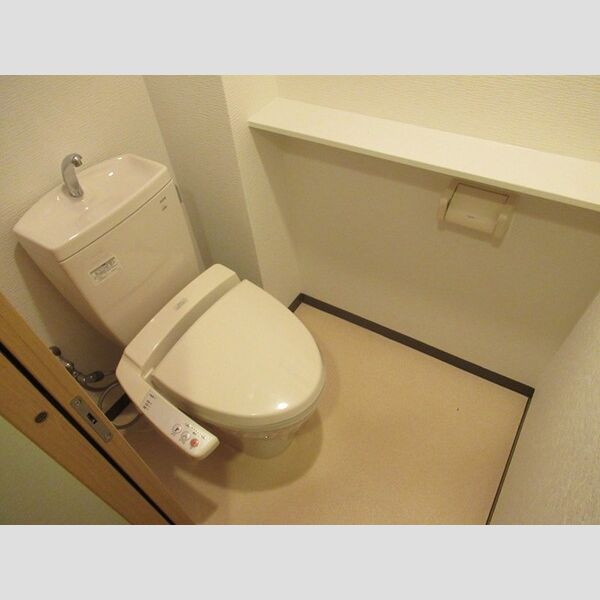 ヴィスタシアの室内写真8枚目