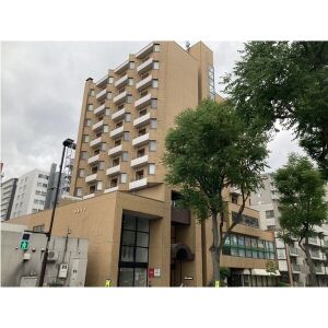 INOVE札幌資生館前