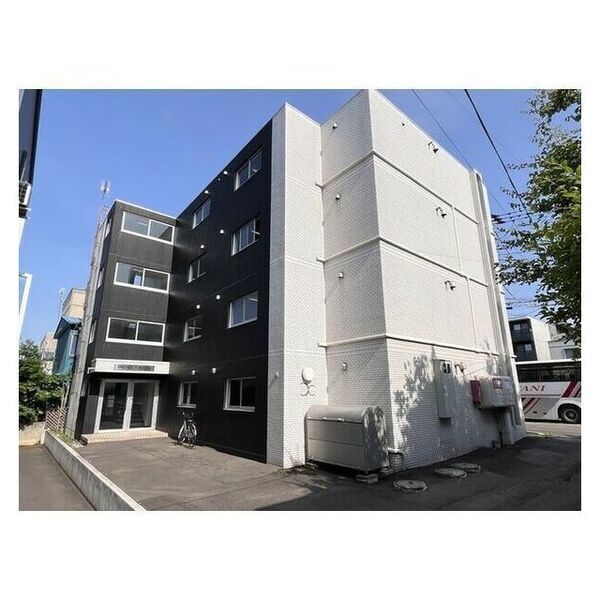 リアプロマンション外観