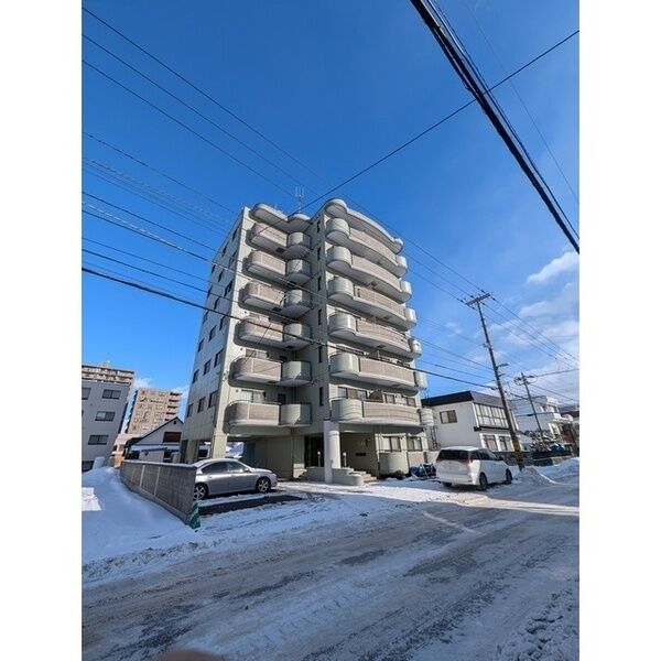 リアプロマンション外観