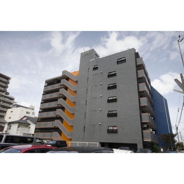 リアプロマンション外観