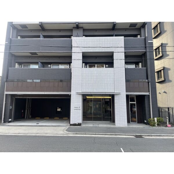 レジュールアッシュ梅田北の外観2枚目