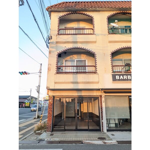 リアプロマンション外観