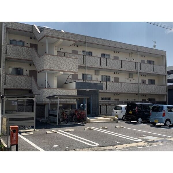 リアプロマンション外観