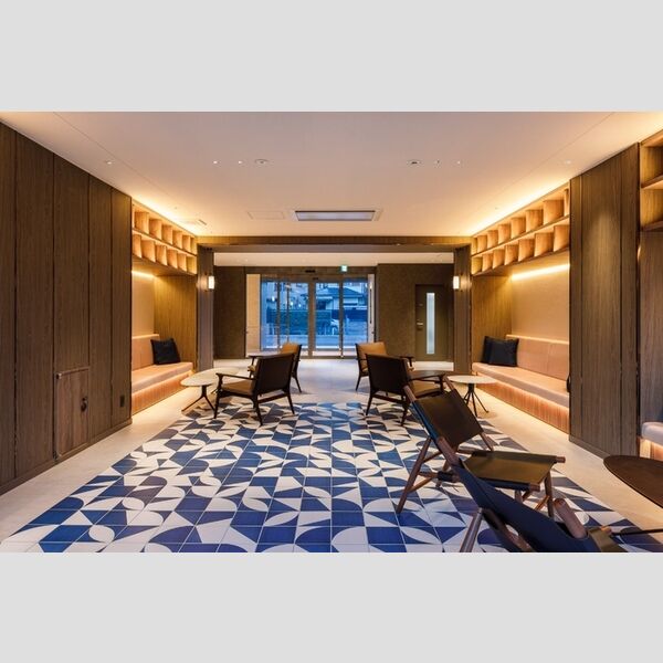 エントランス (エントランスホール)