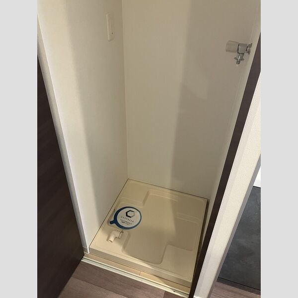 その他 (洗濯機置き場)