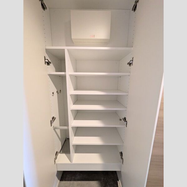 玄関 (シューズボックス)