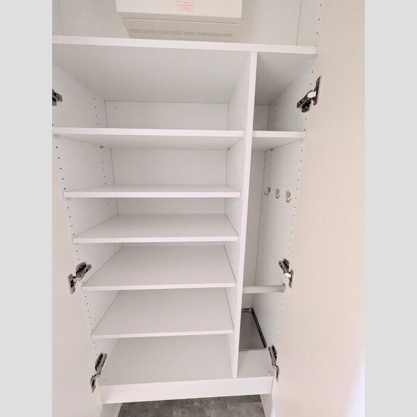 玄関 (シューズボックス)