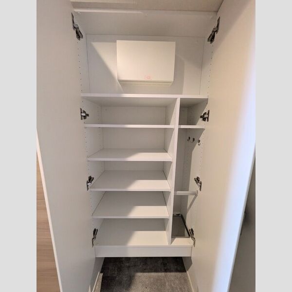 玄関 (シューズボックス)