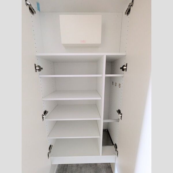 玄関 (シューズボックス)