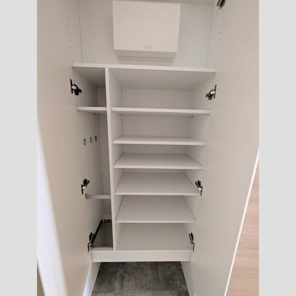 玄関 (シューズボックス)