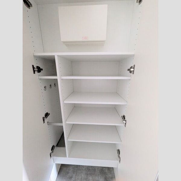 玄関 (シューズボックス)