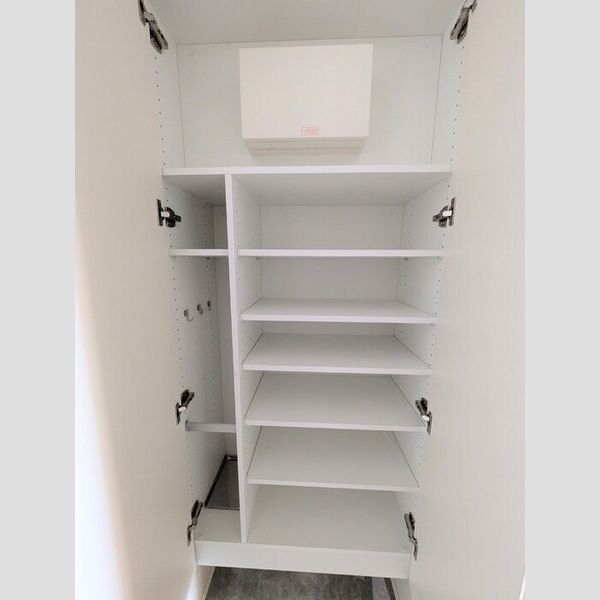 玄関 (シューズボックス)