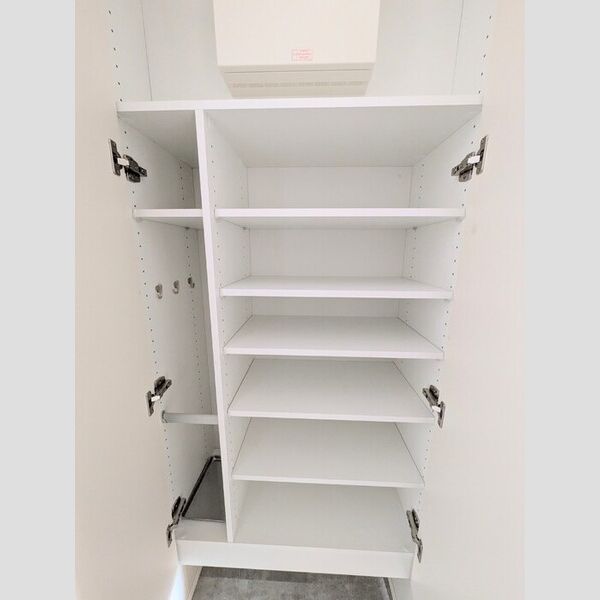 玄関 (シューズボックス)