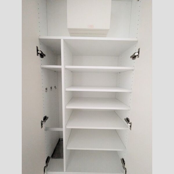 玄関 (シューズボックス)