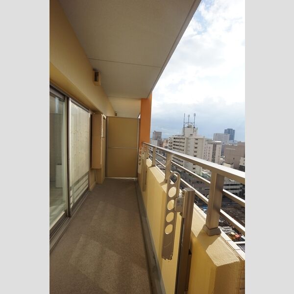 バルコニー・ベランダ (バルコニー)