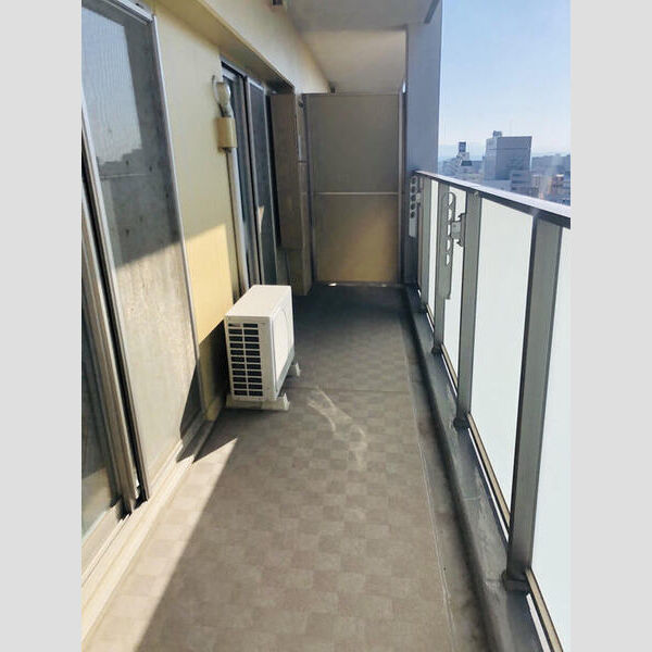 バルコニー・ベランダ (バルコニー)