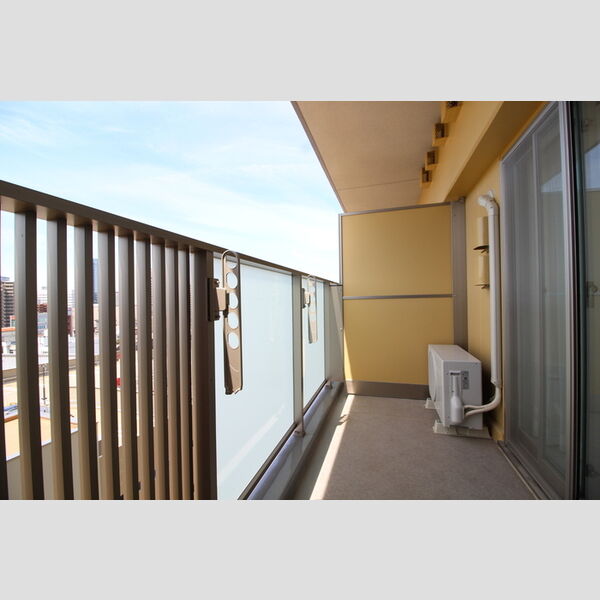 バルコニー・ベランダ (バルコニー)