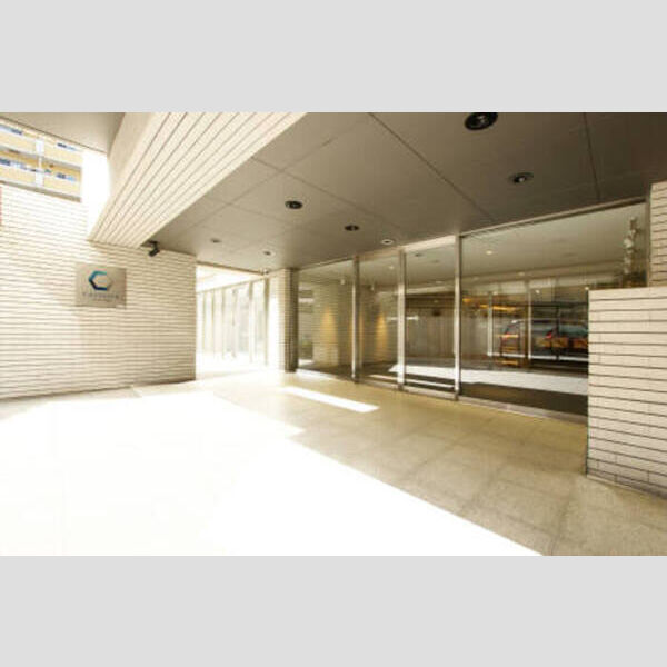 その他 (カスタリア高輪　エントランス)