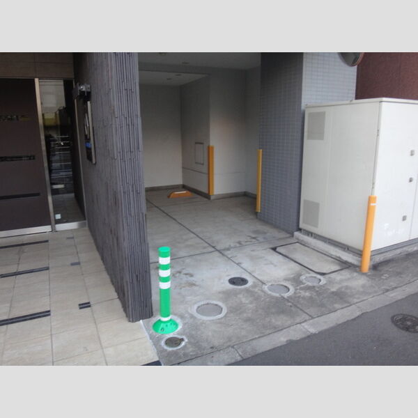 駐車場 (駐車場)