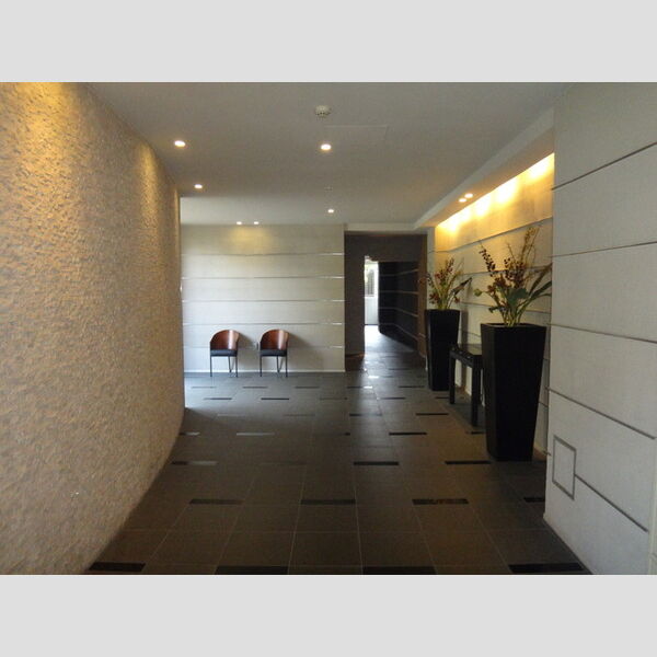 現地周辺 (ロビー)