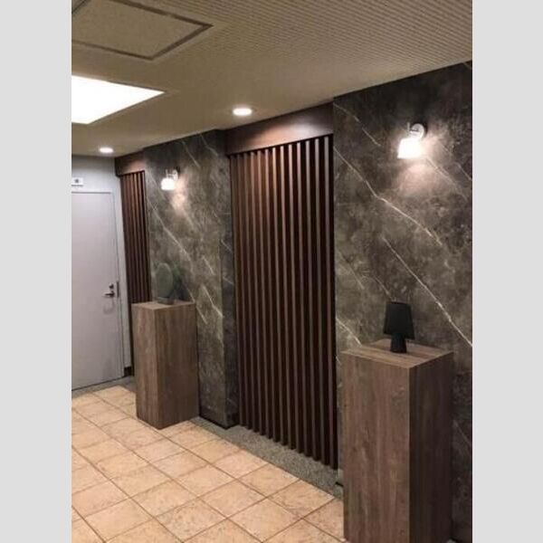 現地周辺 (ロビー)