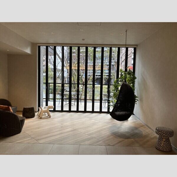 現地周辺 (ガーデンラウンジ)