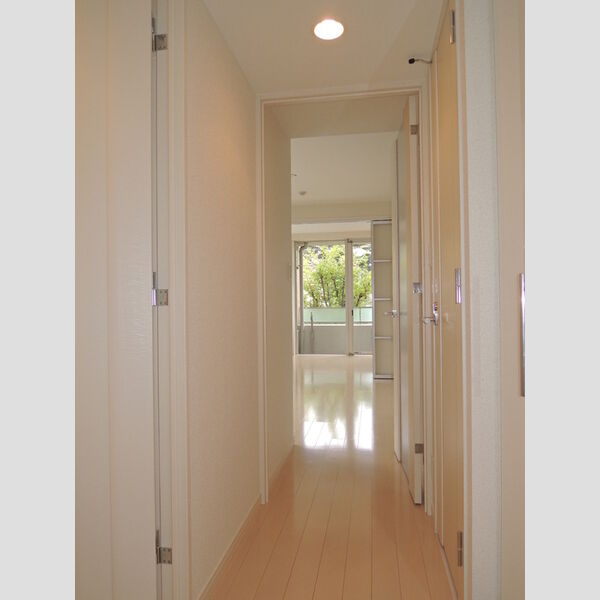 玄関 (廊下)