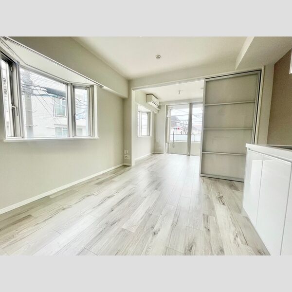 居室・リビング (LDK・洋室)