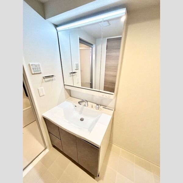 洗面所 (洗面所)