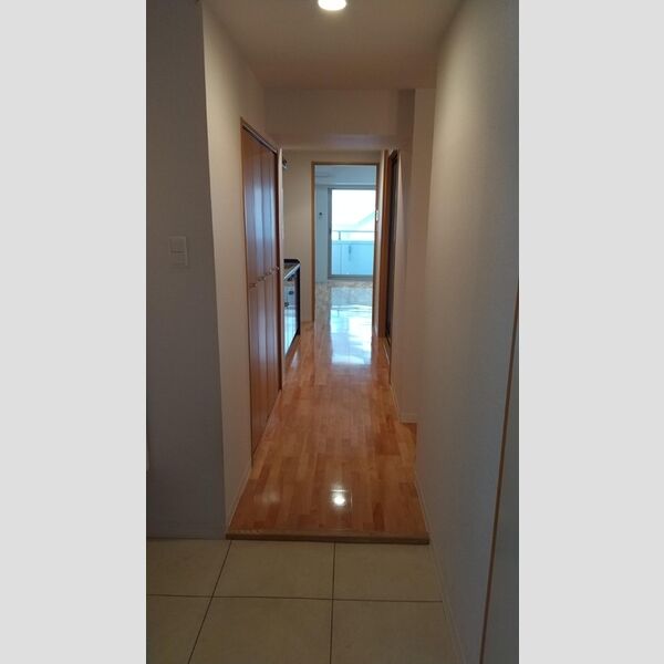 玄関 (玄関)