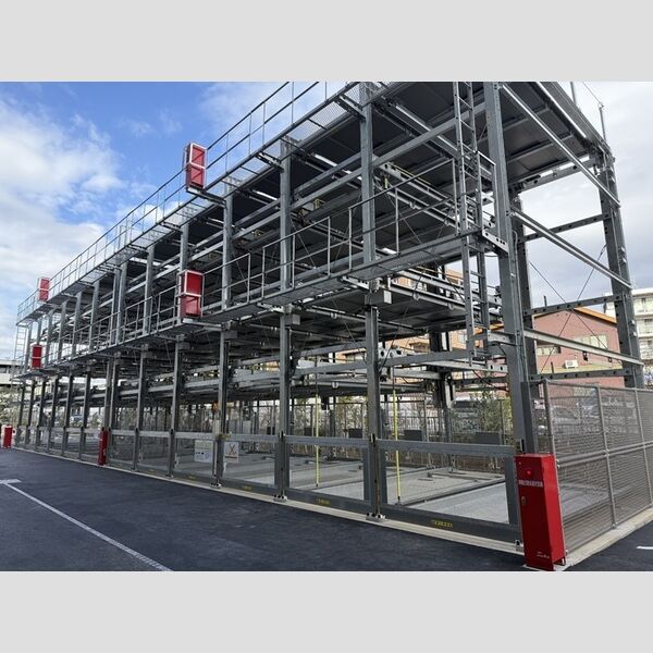 駐車場 (駐車場)