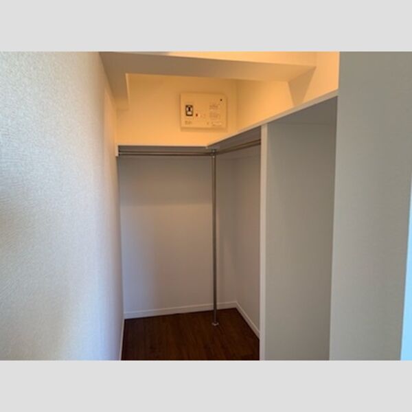 居室・リビング (同タイプ634号室リノベ時の写真)