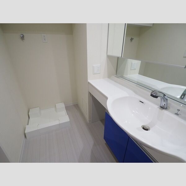 洗面所 (洗面化粧台)