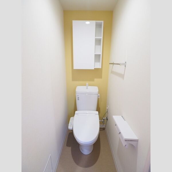 トイレ (温水洗浄便座)