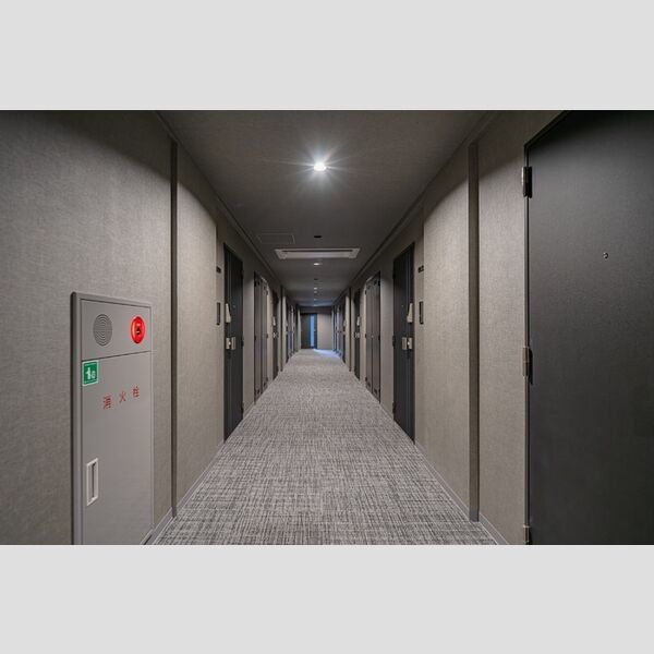 現地周辺 (共用廊下)