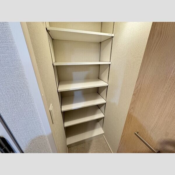 収納 (シューズボックス)