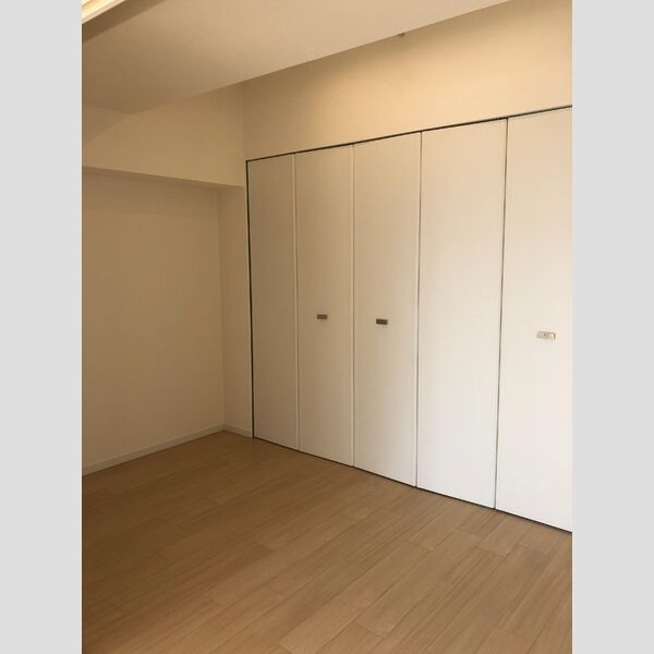その他 (洋室)