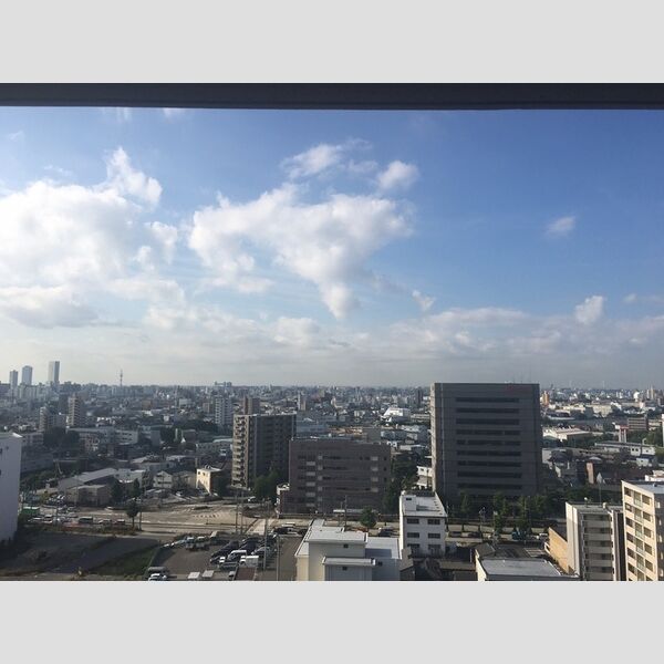 その他 (天候の良い日は日当たり抜群です。)