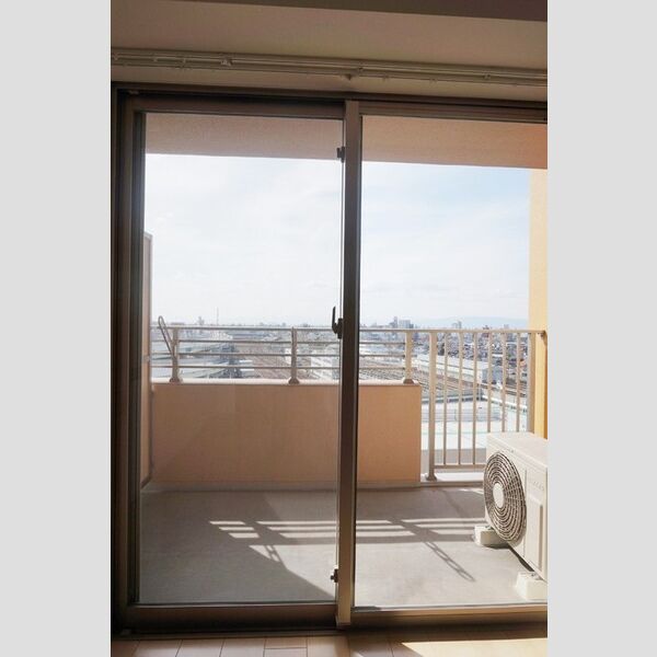 バルコニー・ベランダ (バルコニー)