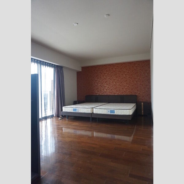 その他 (東側メインベッドルーム)