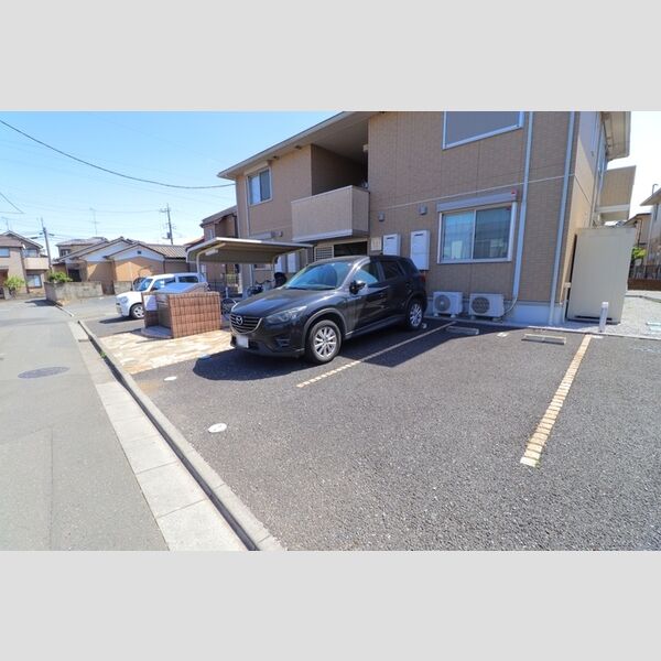 駐車場 (駐車場)