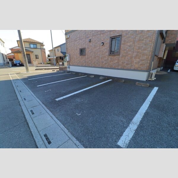 駐車場 (駐車場)